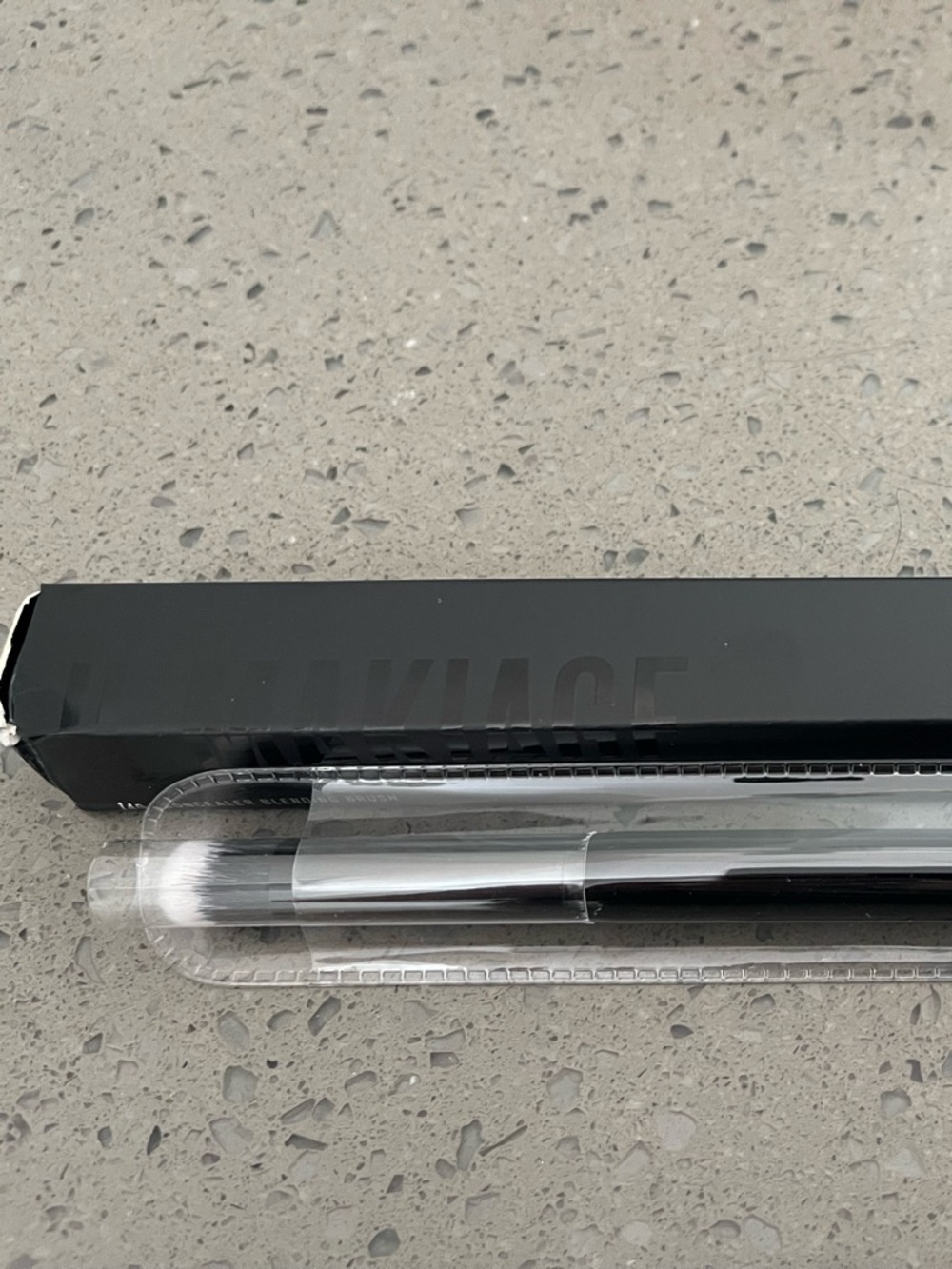 IL MAKIAGE concealer blending brush #140 - NEW IN BOX